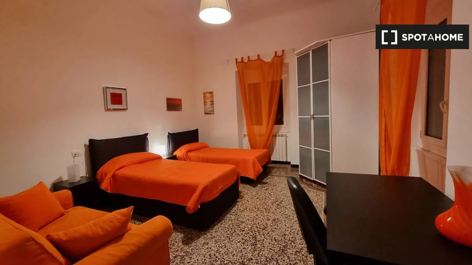 Immagine 10 di Appartamento in affitto  in Via Venezia a Genova