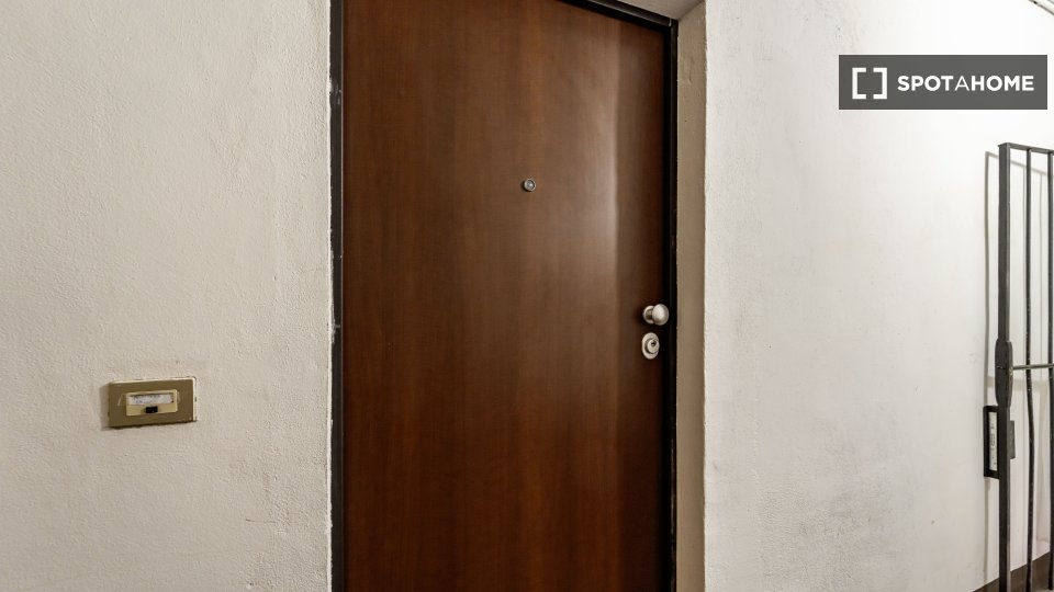 Immagine 13 di Ufficio in affitto  in Via dell'Oro a Bologna