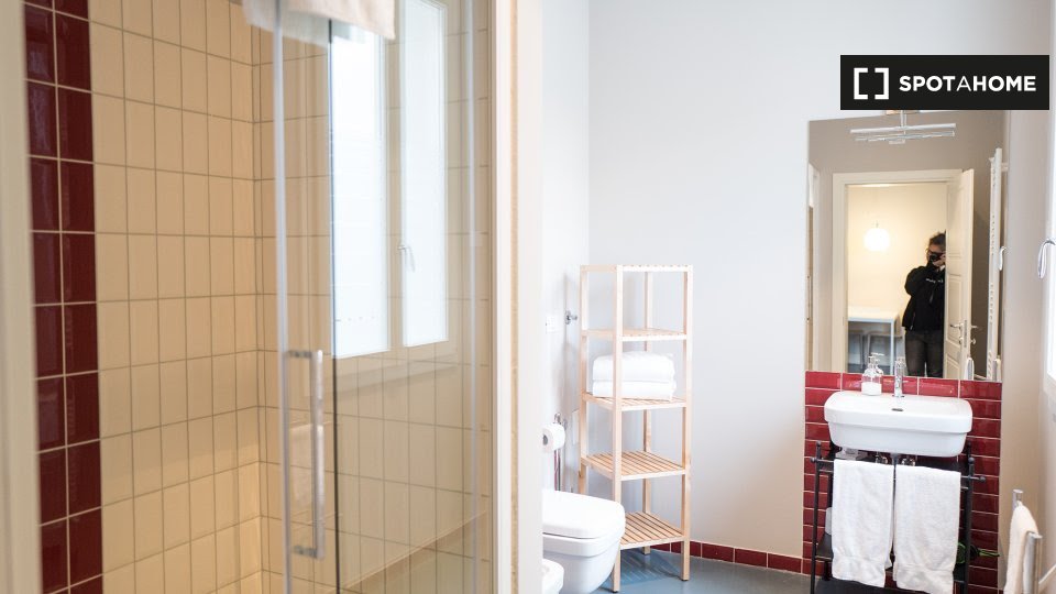 Immagine 9 di Appartamento in affitto  in Via Irnerio a Bologna