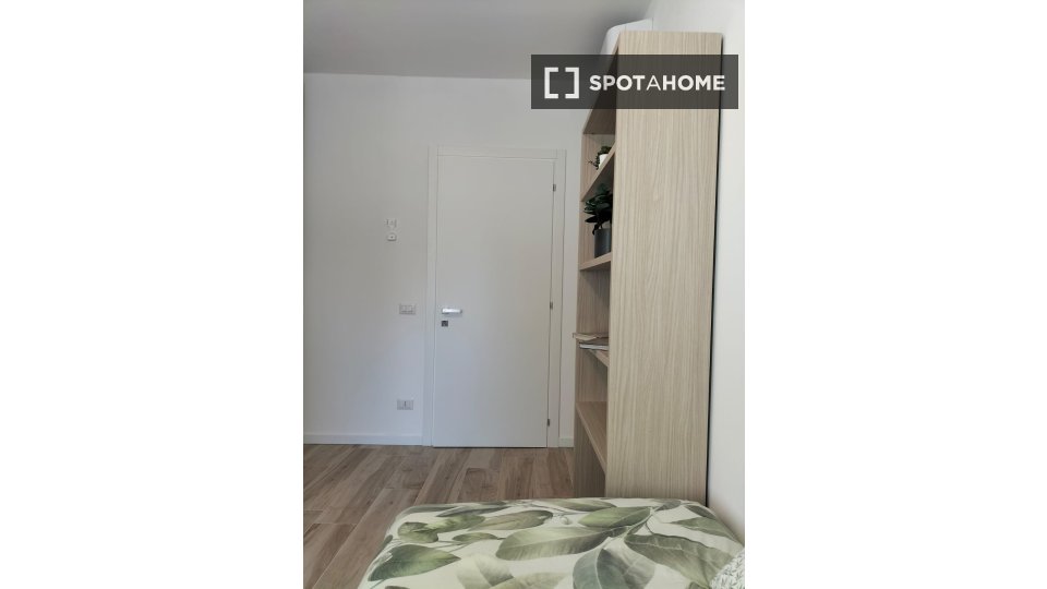 Immagine 7 di Camera condivisa in affitto  in Via Domenico Turazza a Padova