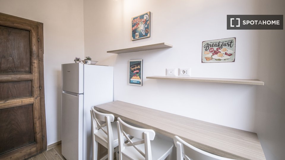 Immagine 10 di Appartamento in affitto  in Via Donatello a Roma