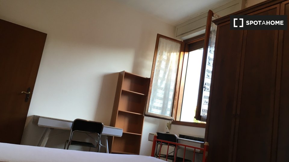 Immagine 12 di Camera condivisa in affitto  in Via Luigi Vestri a Bologna