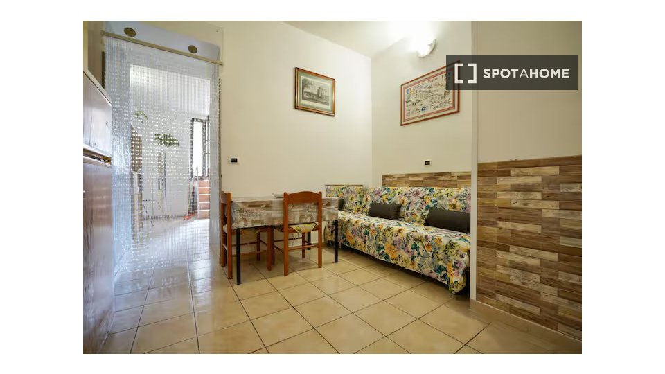 Immagine 2 di Ufficio in affitto  in Via Voghera a Roma