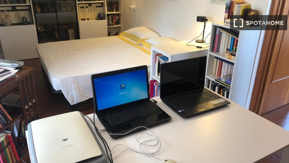 Immagine 1 di Ufficio in affitto  in Via Mogadiscio a Roma