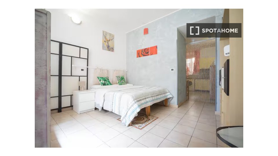 Immagine 1 di Ufficio in affitto  in Via Voghera a Roma