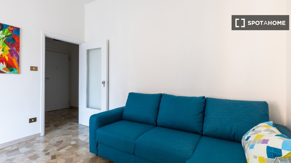 Immagine 4 di Appartamento in affitto  in Via Genova a Bologna