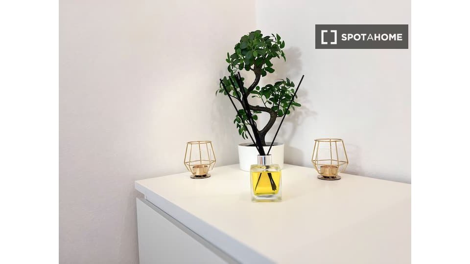 Immagine 5 di Ufficio in affitto  in Via Rubens a Milano