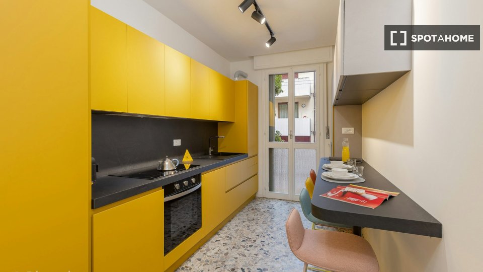 Immagine 11 di Camera condivisa in affitto  in Emo-Capodilista a Padova