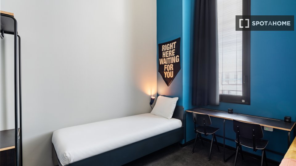 Immagine 2 di Camera condivisa in affitto  in Via Aristotile Fioravanti a Bologna