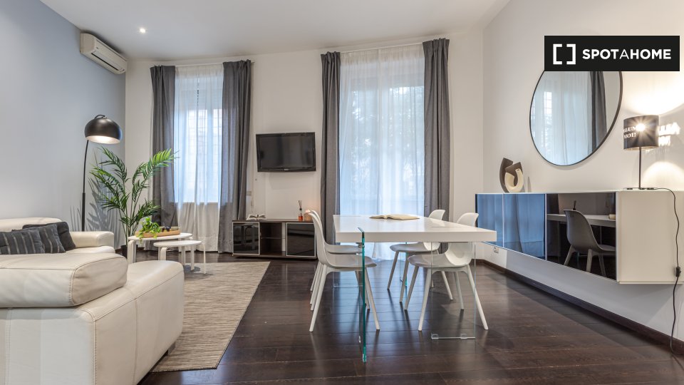 Immagine 7 di Appartamento in affitto  in Via Archimede a Roma