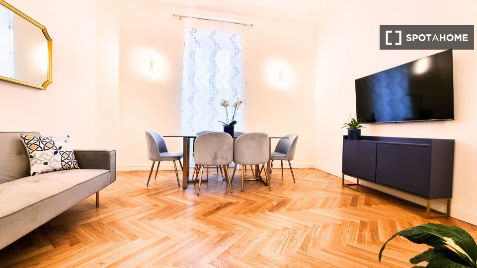 Immagine 4 di Appartamento in affitto  in Via Germanico a Roma