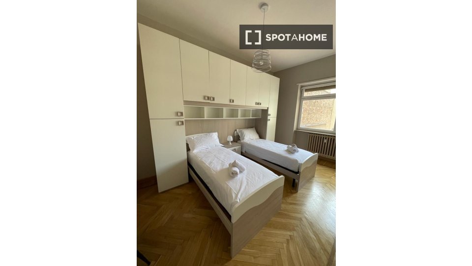 Immagine 11 di Appartamento in affitto  in Piazza della Repubblica a Torino