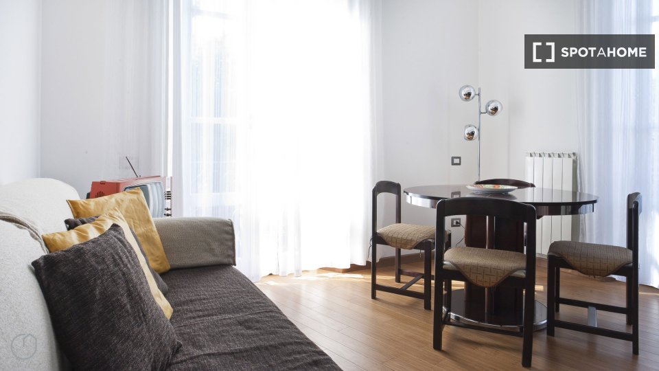 Immagine 8 di Appartamento in affitto  in Piazza Firenze a Milano