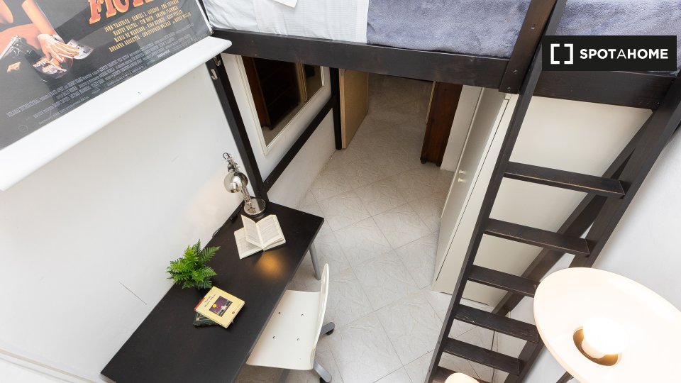 Immagine 15 di Appartamento in affitto  in Via Raimondo Montecuccoli a Roma