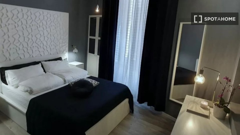 Immagine 17 di Appartamento in affitto  in Via Andrea Doria a Genova