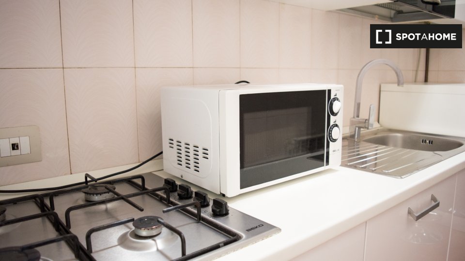 Immagine 3 di Appartamento in affitto  in Via Lattanzio a Milano