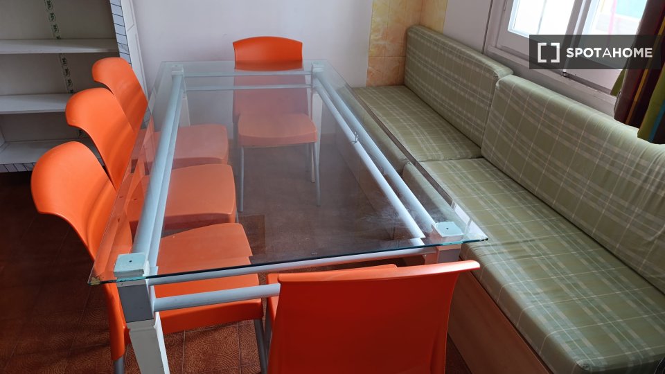 Immagine 15 di Camera condivisa in affitto  in Via Fratelli Boscardin a Padova