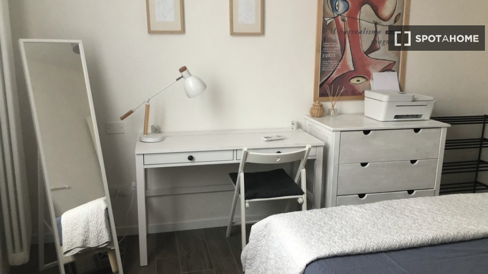 Immagine 8 di Appartamento in affitto  in P.za Aldrovandi a Bologna