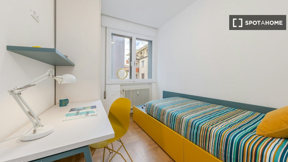 Immagine 1 di Camera condivisa in affitto  in Emo-Capodilista a Padova