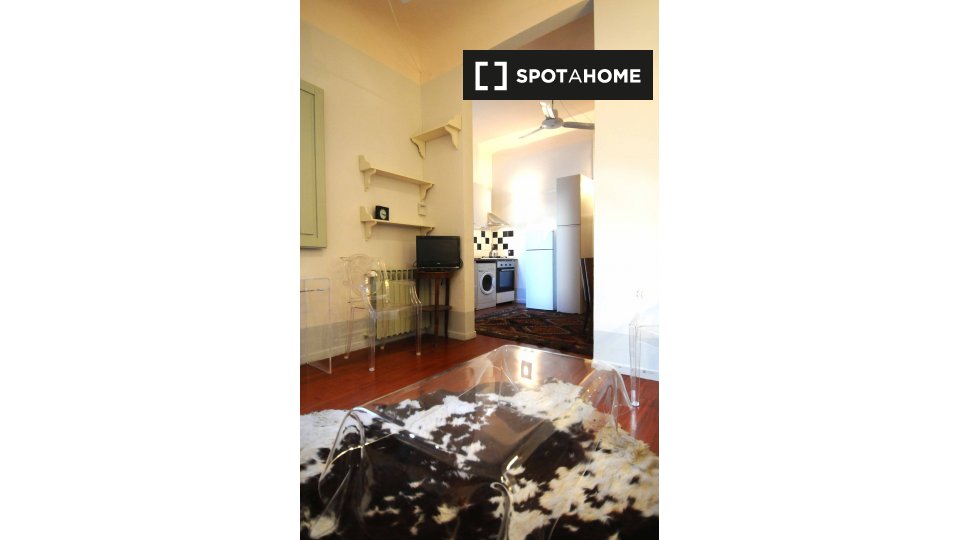 Immagine 15 di Appartamento in affitto  in Borgo Ognissanti a Firenze