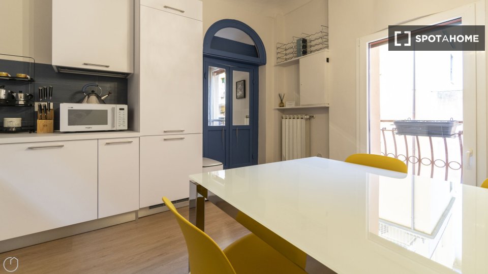 Immagine 17 di Appartamento in affitto  in Via San Vitale a Bologna