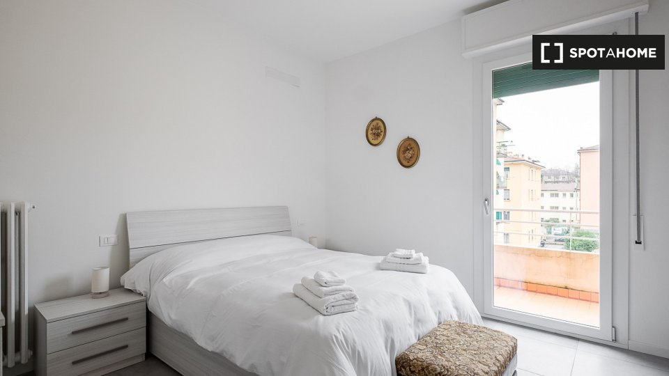 Immagine 8 di Appartamento in affitto  in Via Giovanni Lorenzo Bernini a Bologna