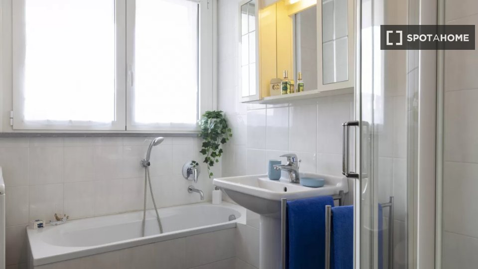 Immagine 16 di Appartamento in affitto  in Via Bruno Cassinari a Milano