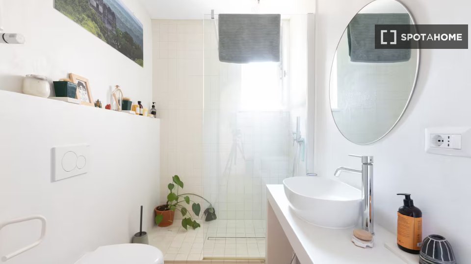 Immagine 9 di Appartamento in affitto  in Via Caltanissetta a Roma