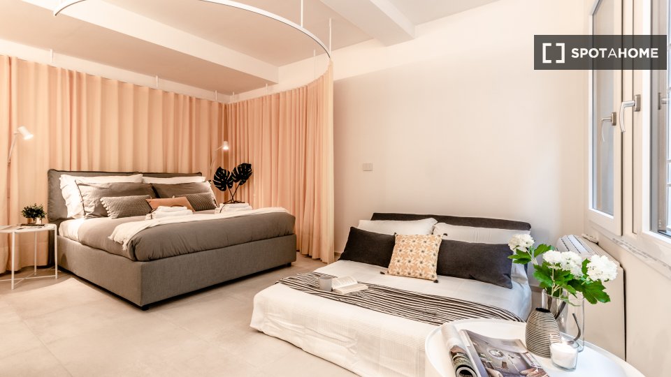 Immagine 10 di Ufficio in affitto  in Via Arienti a Bologna