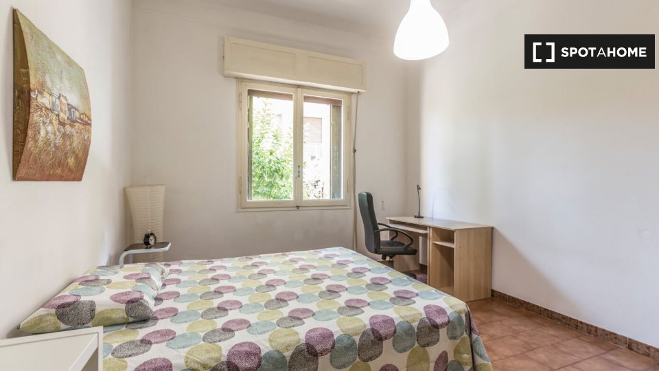 Immagine 19 di Camera condivisa in affitto  in Via Bambaglioli Graziolo a Bologna