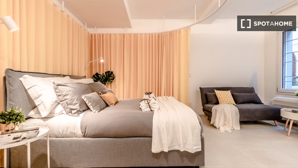 Immagine 18 di Ufficio in affitto  in Via Arienti a Bologna