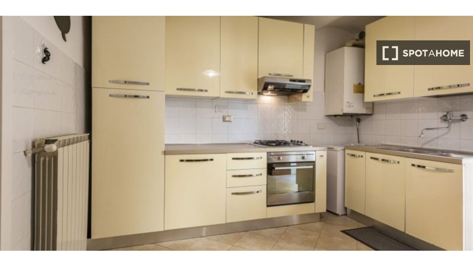 Immagine 4 di Appartamento in affitto  in Via della Mattonaia a Firenze