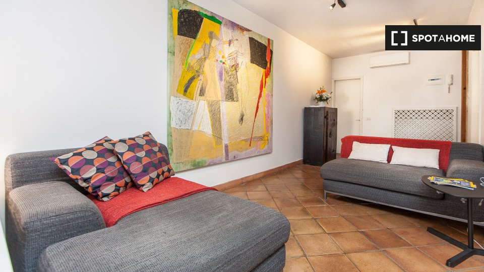 Immagine 2 di Appartamento in affitto  in Via del Mattonato, 00153 Roma RM, Italy a Roma