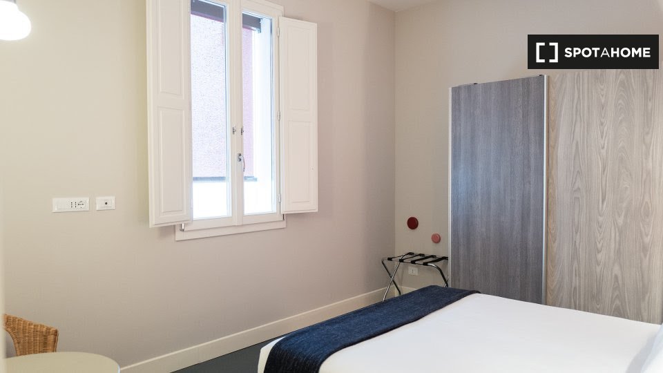 Immagine 7 di Appartamento in affitto  in Via Irnerio a Bologna