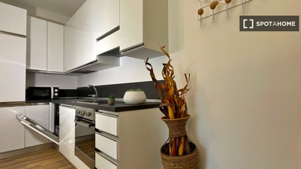 Immagine 5 di Appartamento in affitto  in Via Giuseppe Candiani a Milano