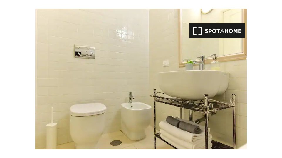 Immagine 9 di Appartamento in affitto  in Via dei Sabelli a Roma