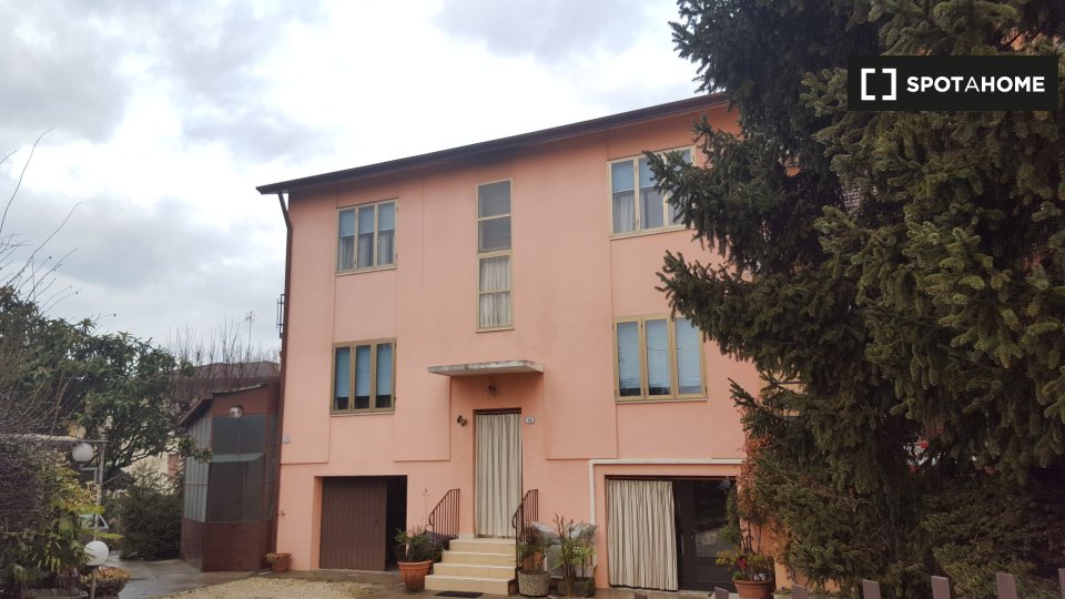 Immagine 5 di Camera condivisa in affitto  in Via Plebiscito a Padova