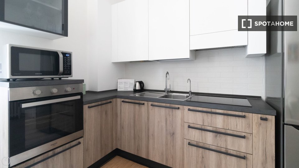 Immagine 6 di Appartamento in affitto  in Via Arbe a Milano