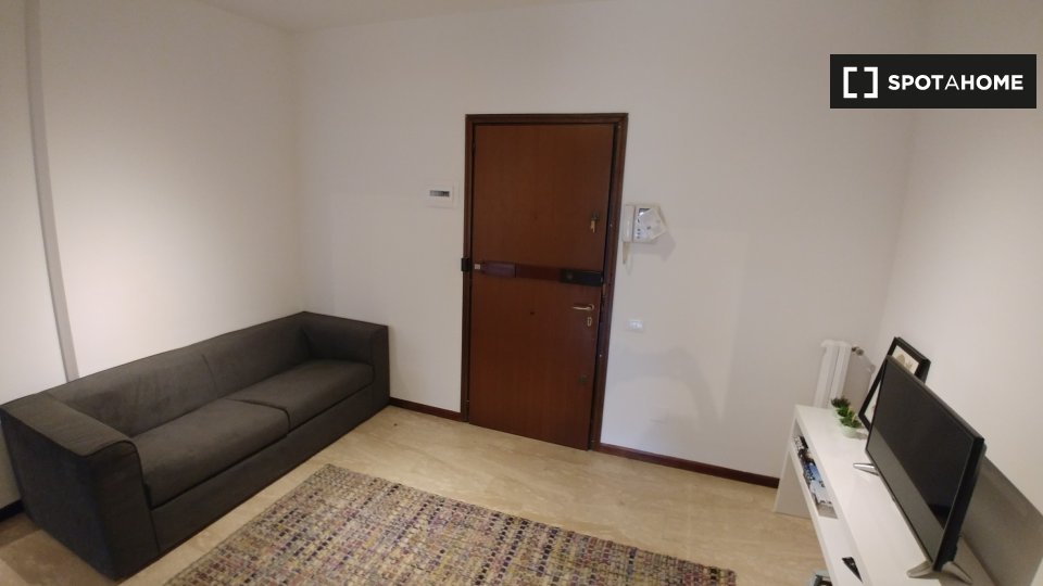 Immagine 7 di Camera condivisa in affitto  in Via Luigi Pellizzo a Padova