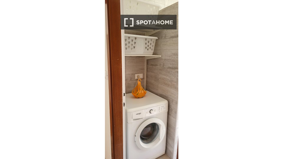 Immagine 9 di Camera condivisa in affitto  in Via Tripoli a Padova