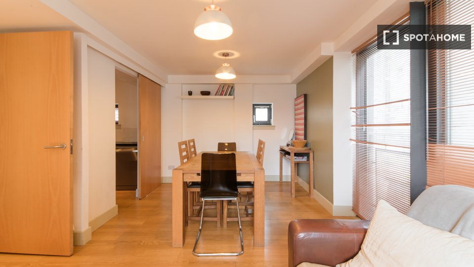 Immagine 17 di Appartamento in affitto  in /8 Old Fishmarket Cl a Old Town