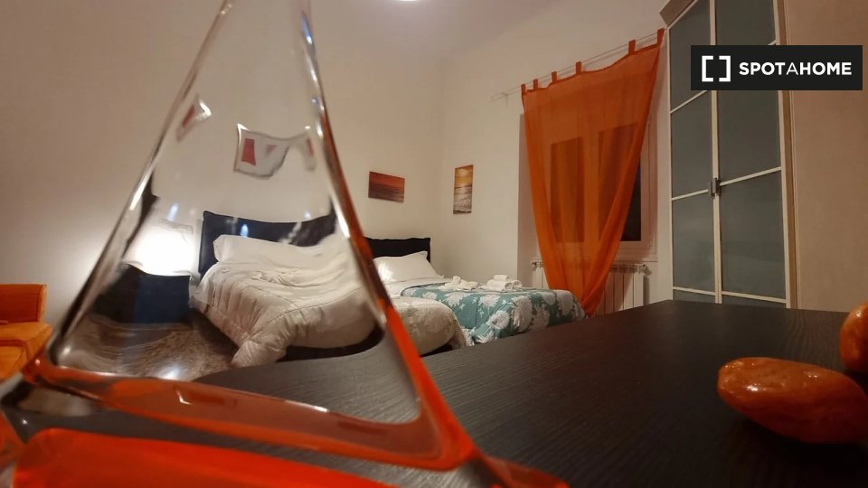 Immagine 17 di Appartamento in affitto  in Via Venezia a Genova