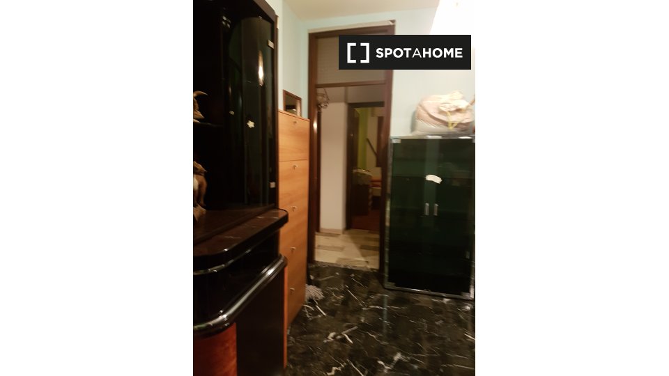 Immagine 10 di Camera condivisa in affitto  in Via Luciano Manara a Padova