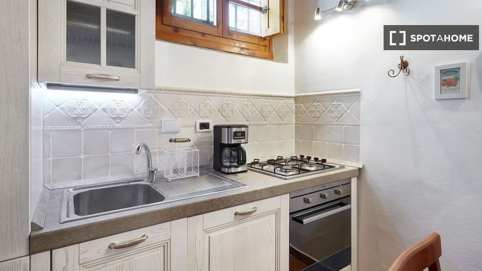 Immagine 3 di Appartamento in affitto  in Via Romana a Firenze