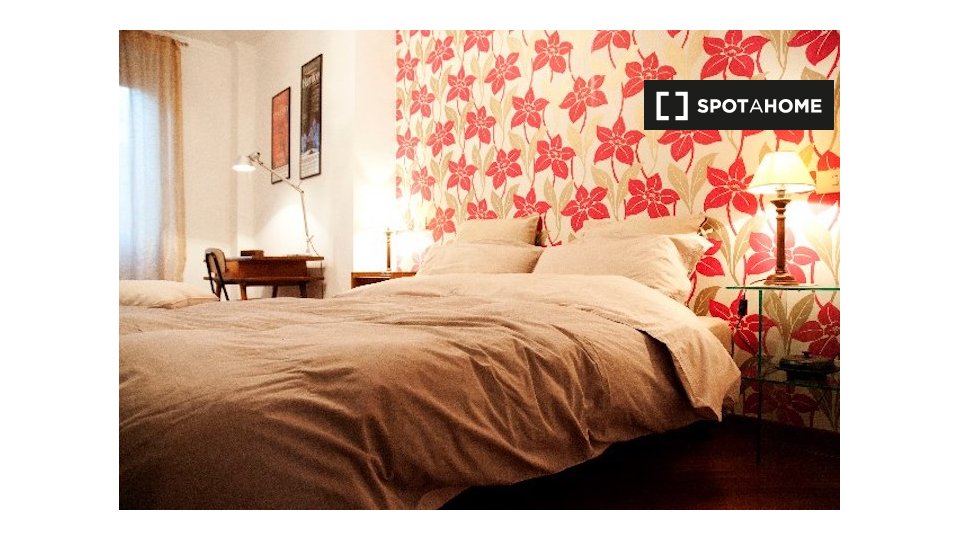 Immagine 3 di Camera condivisa in affitto  in Viale Ippocrate a Roma