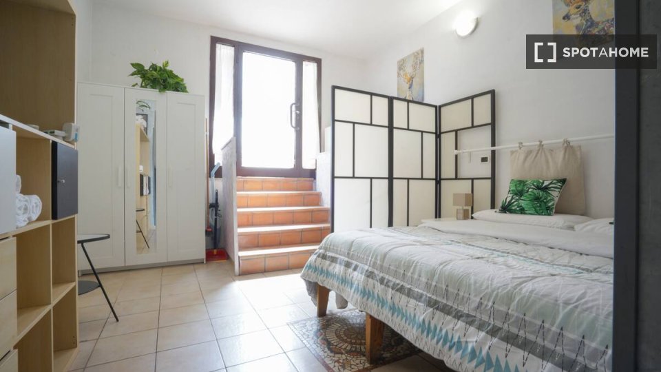 Immagine 7 di Ufficio in affitto  in Via Voghera a Roma