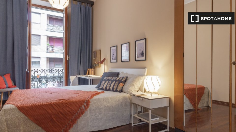 Immagine 9 di Camera condivisa in affitto  in Via Principi d'Acaja a Torino