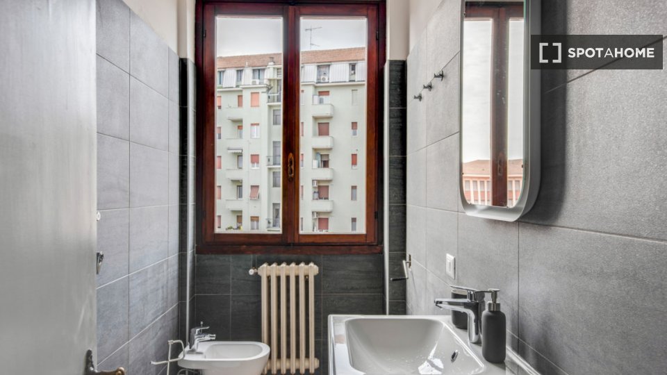 Immagine 5 di Camera condivisa in affitto  in Via Privata Mauro Rota/A a Milano