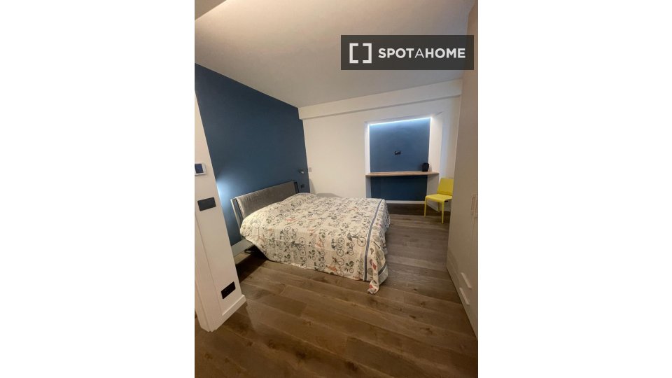 Immagine 3 di Camera condivisa in affitto  in Via S. Luca a Genova