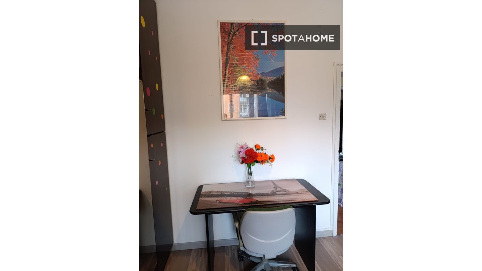 Immagine 4 di Camera condivisa in affitto  in Via Fratelli Boscardin a Padova